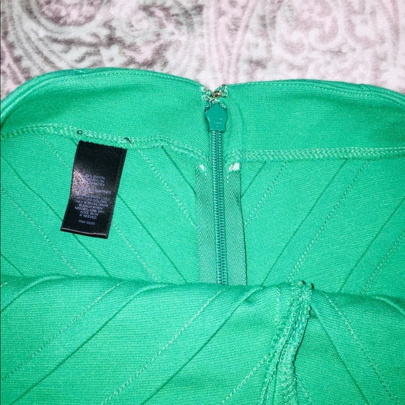 Express Mini Skirt - Picture 2 of 7